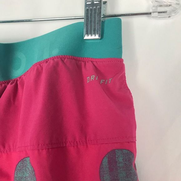 Nike Polk a dot shorts - Picture 4 of 7